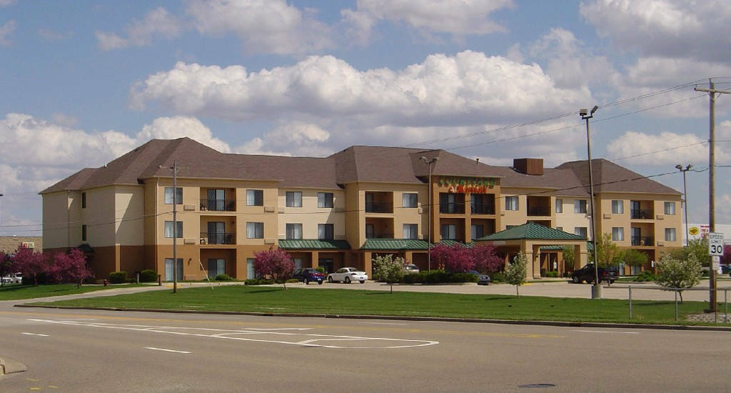 Courtyard By Marriott Bloomington Normal Otel Dış mekan fotoğraf